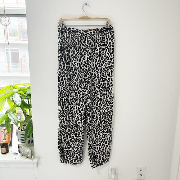 Banana Republic Silky Animal Print Pajama Pants Size Small - Picture 1 of 7